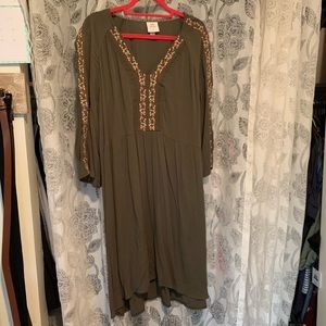 Knox Rose dark green mid sleeve dress